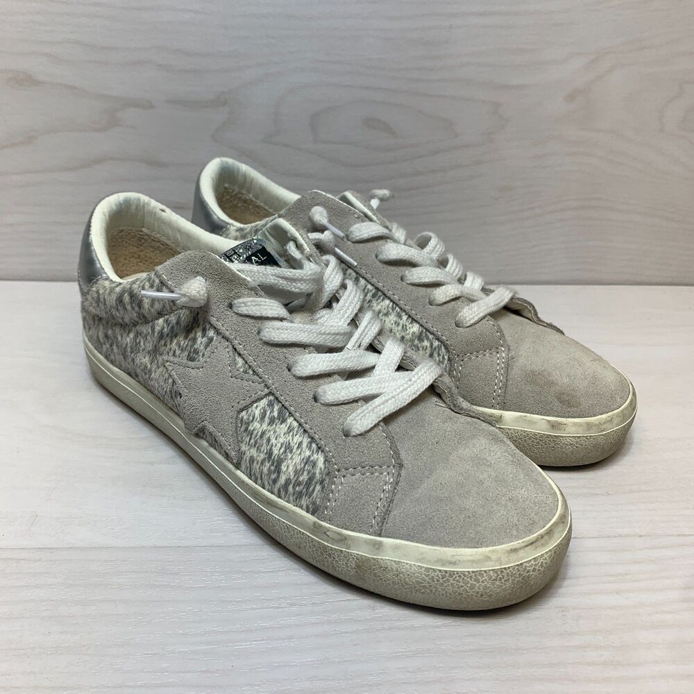 Vintage Havana Grande Sneakers Women Size 7.5 Gray Suede Comfort Lace Up Low Top